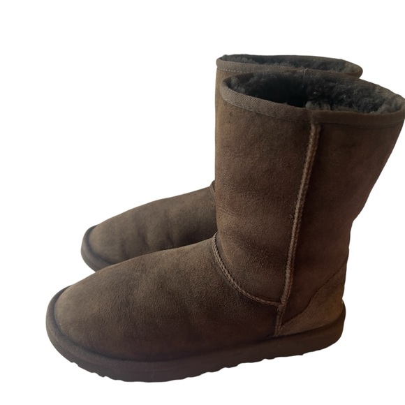 Ugg Boots Size 8 - Picture 9 of 11